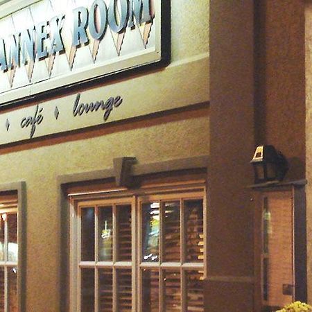 The Annex Room Suites Stratford Exterior foto