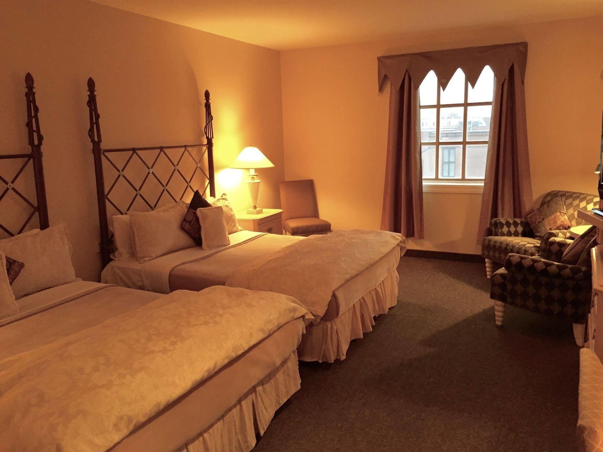 The Annex Room Suites Stratford Exterior foto
