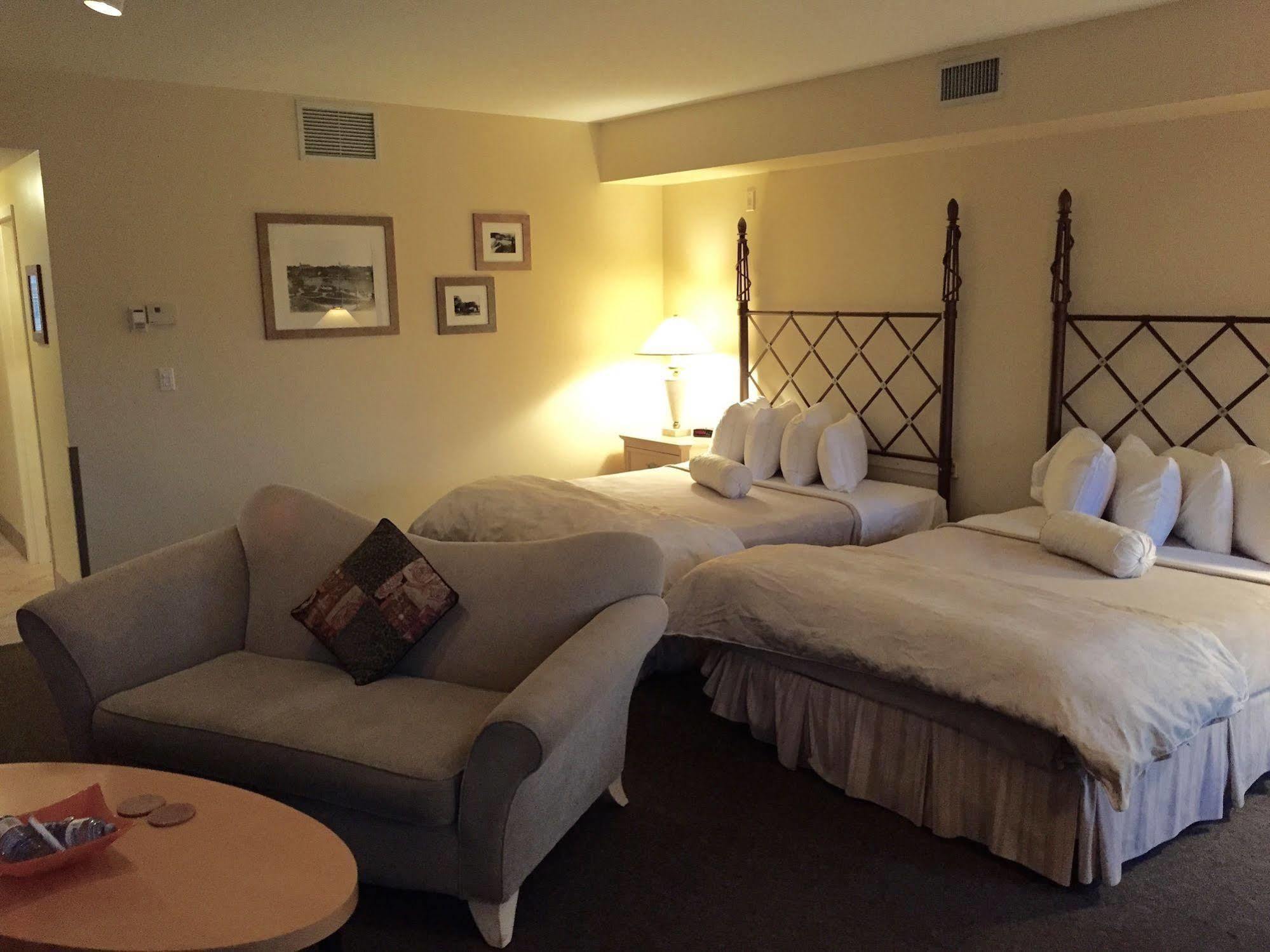 The Annex Room Suites Stratford Exterior foto